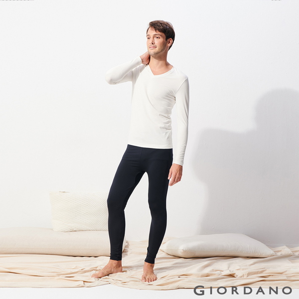 GIORDANO 男裝Beau-warmer plus+彈力V領極暖衣-02 白色