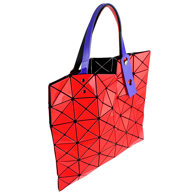 ISSEY MIYAKE 三宅一生BAOBAO跳色背帶三角方格6x6透光手提包(紅色)