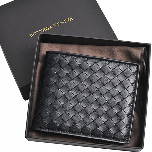 BOTTEGA VENETA 新款厚邊編織小羊皮八卡對折短夾(黑)