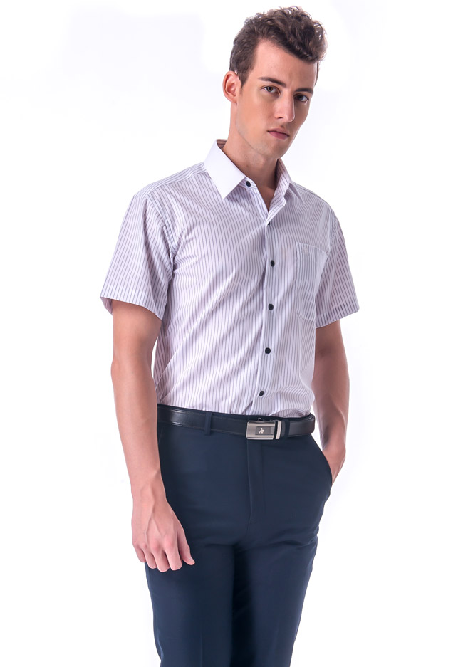 金‧安德森 白領藍條紋窄版短袖襯衫