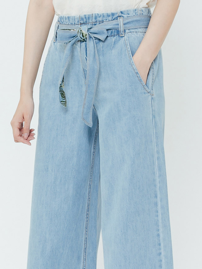 H:CONNECT 韓國品牌 女裝-印花腰帶造型牛仔寬褲-藍