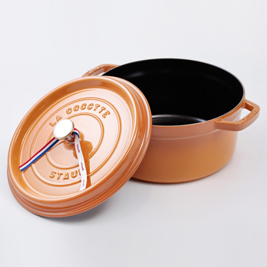 Staub 圓形琺瑯鑄鐵鍋(含蒸籠) 26cm 5.2L 芥末黃