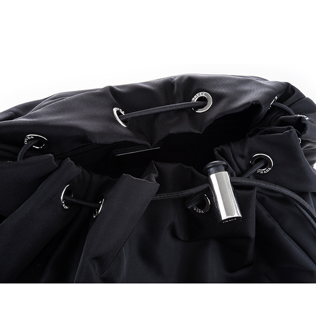 PRADA 經典尼龍帆布束口雙釦大口袋翻蓋後背包 (黑色)