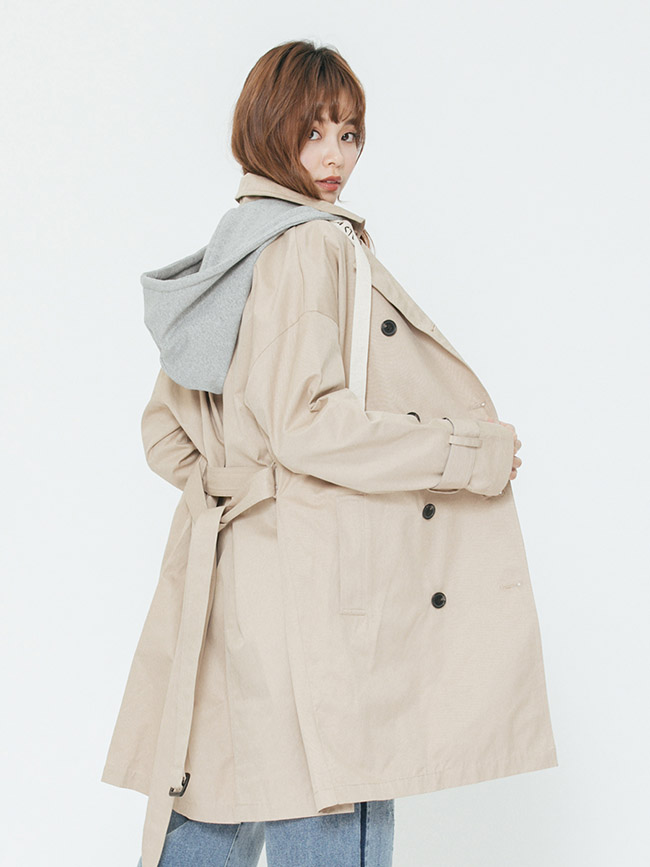 H:CONNECT 韓國品牌 女裝-連帽造型雙排扣風衣外套-卡其