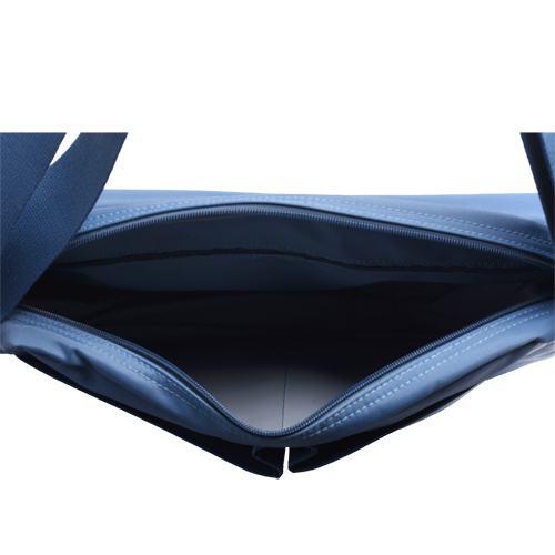 LONGCHAMP 經典LE PLIAGE刺繡磁釦/拉鍊尼龍斜背包(霧藍色)