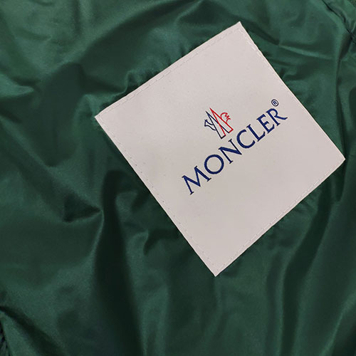 MONCLER MORELLET品牌經典羽絨車縫連帽背心(黑/綠)