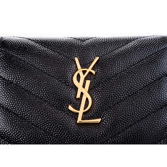 YSL MONOGRAM系列V字金屬LOGO絎縫魚子醬牛皮對折卡夾 (黑色)