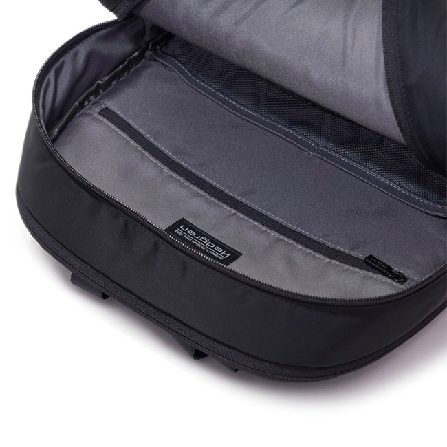 Hedgren 黑旅行後背包 - HITC04TOUR