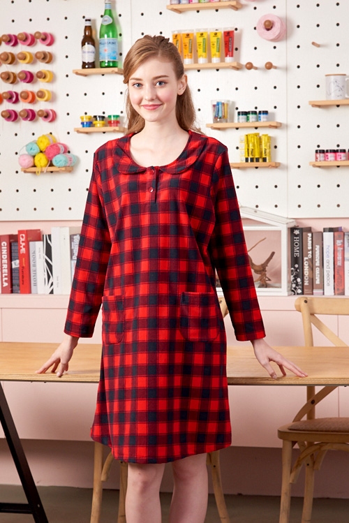 睡衣 蕾妮塔塔 簡約紅黑大格紋 刷毛長袖連身睡衣居家服(75217-8)台灣製造