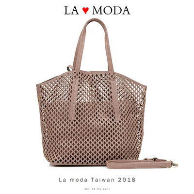 La Moda 經典設計款圓形沖孔大容量肩背斜背子母托特包(粉紫)