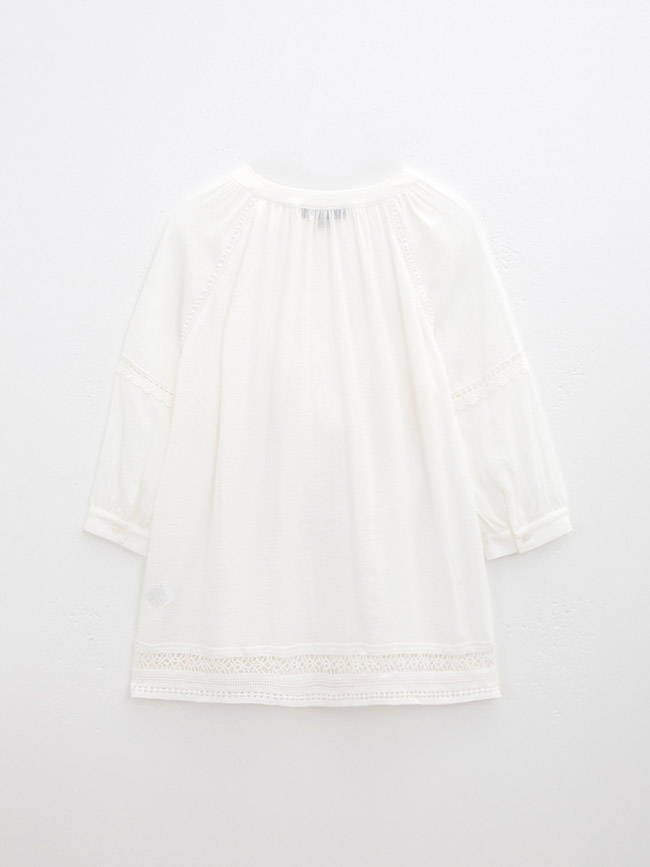 H:CONNECT 韓國品牌 女裝-簍空刺繡綁結上衣-白