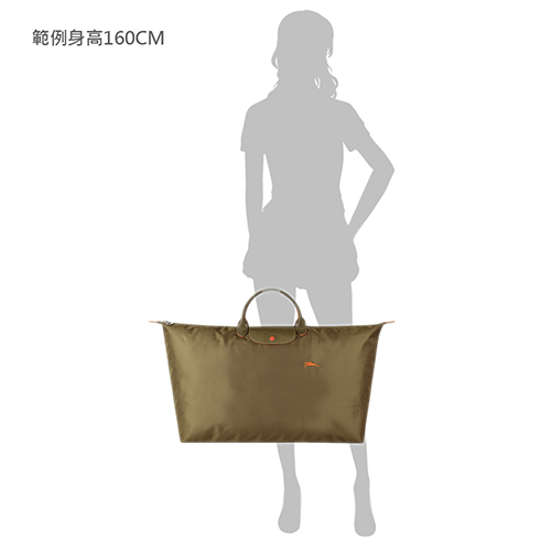 LONGCHAMP COLLECTION 刺繡LOGO尼龍摺疊短把手提包(特大/卡其x橘)