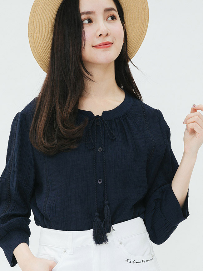 H:CONNECT 韓國品牌 女裝-流蘇綁結刺繡上衣-深藍