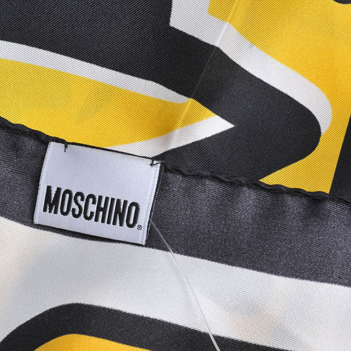 MOSCHINO 義大利TOY小熊LOGO圖騰100%絲質絲巾(黑邊白底)