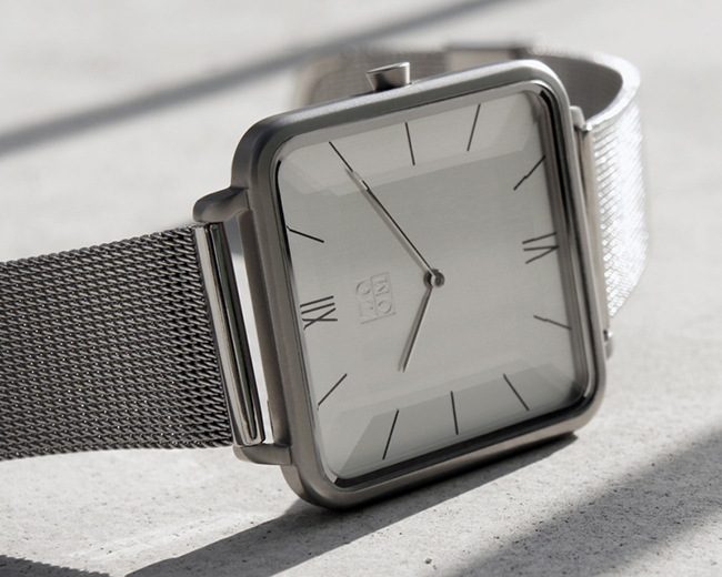 ZOOM THIN 時尚極簡晶礦方錶-銀 /35.5*35.5mm