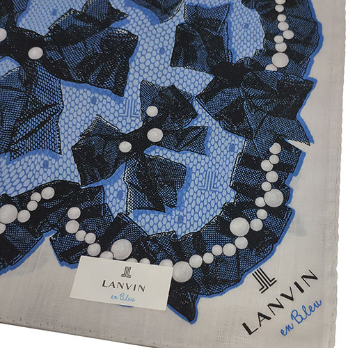 LANVIN en Bleu 優雅珍珠蝴蝶結圖騰字母LOGO帕領巾(灰/籃底)