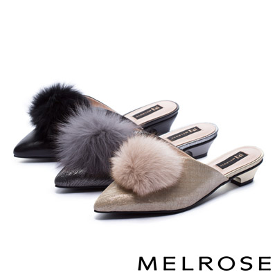 拖鞋 MELROSE 搶眼魅力毛球設計低跟穆勒拖鞋－黑