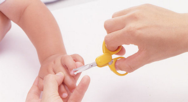 海夫 日本GB綠鐘 Baby’s嬰幼兒專用 攜帶型安全附套 指甲剪 雙包裝(BA-104)