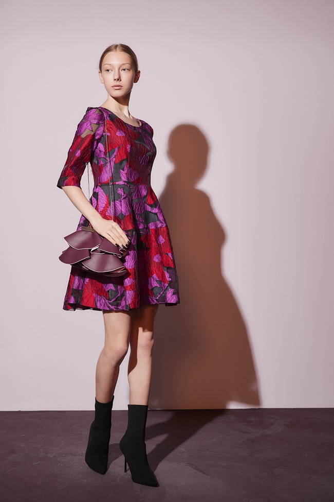Haute Couture 高定系 精緻3D立體提花造型禮服洋裝-紫紅