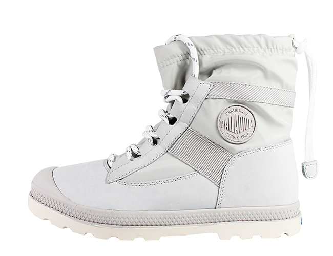 Palladium Pampa Hi BLITZ LP防水靴-女-白