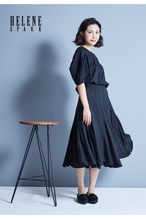 低跟鞋 HELENE SPARK 奢華暖意水貂毛設計全真皮樂福低跟鞋－黑