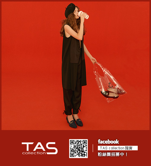 TAS鏤空雕花燙鑽絨布高跟短靴–經典黑