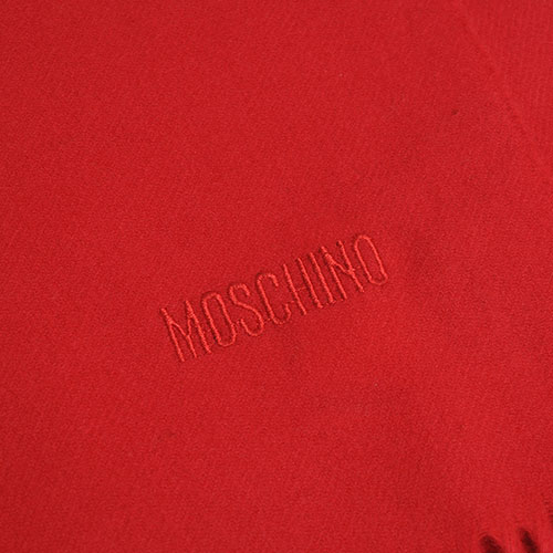 MOSCHINO 義大利製美麗諾羊毛字母LOGO刺繡高質感羊毛圍巾(紅)