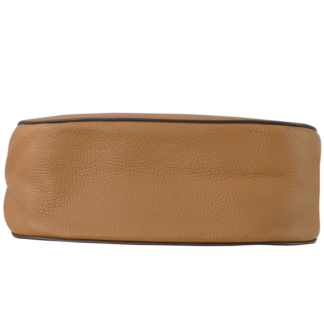 COACH 復古烙印大馬車LOGO牛皮彎月肩背包(咖/大)