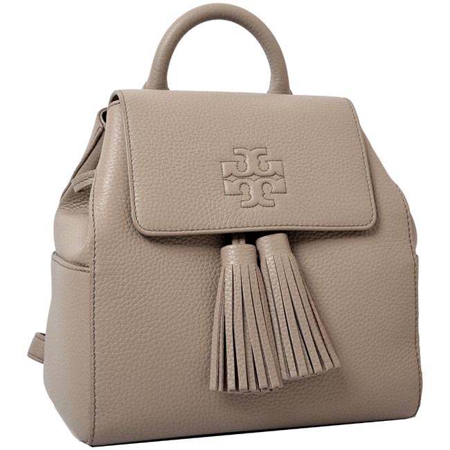 TORY BURCH THEA 流蘇飾荔枝紋精緻LOGO翻蓋束口後背包-大象灰(mini)