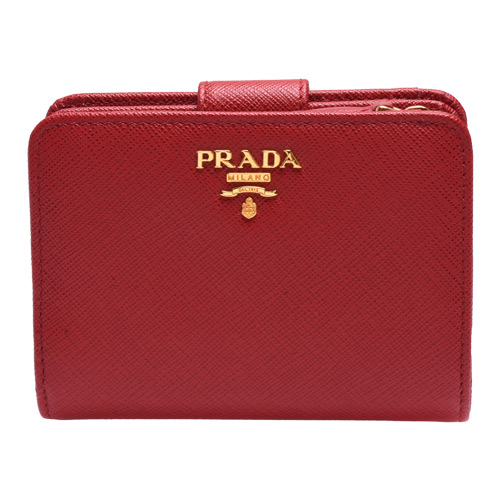 PRADA SAFFIANO METAL經典金色金屬浮雕LOGO防刮牛皮暗釦短夾(紅)