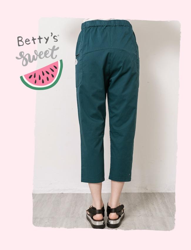 betty’s貝蒂思　開襟縫釦輕巧休閒長褲(藍綠)