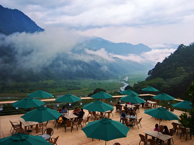 新竹尖石 石上湯屋渡假村 雙人標準湯屋+風味套餐