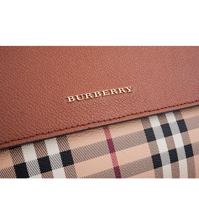 BURBERRY 經典Haymarket格紋拼接皮革肩背/斜背包 (駝色)