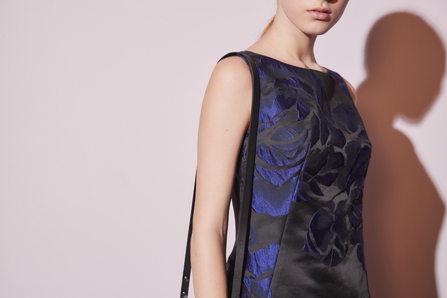 Haute Couture 高定系 精緻3D提花拼接紡紗波浪造型禮服洋裝-靛藍