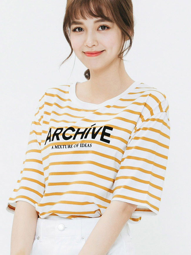 H:CONNECT 韓國品牌 女裝-條紋標語圓領T-shirt-黃