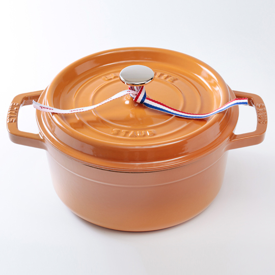 Staub 圓形琺瑯鑄鐵鍋 18cm 1.7L 芥末黃 法國製