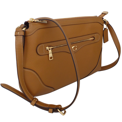 COACH牛奶糖色全皮C字飾牌前拉鍊袋小款斜背包