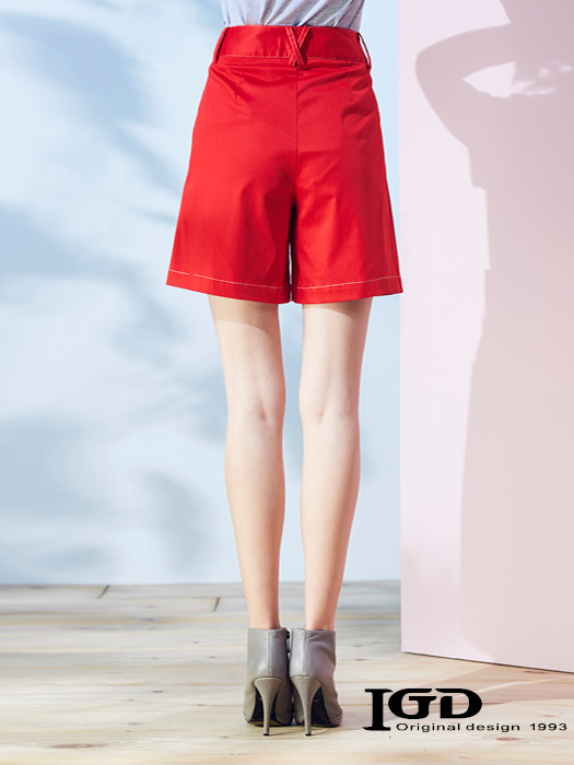 IGD英格麗 解構工裝縫線口袋短褲-紅色