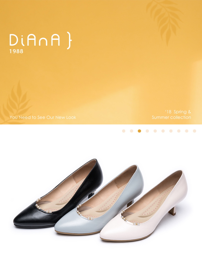 DIANA 漫步雲端輕盈美人款--優雅珍珠點綴鞋口真皮跟鞋 –淺灰