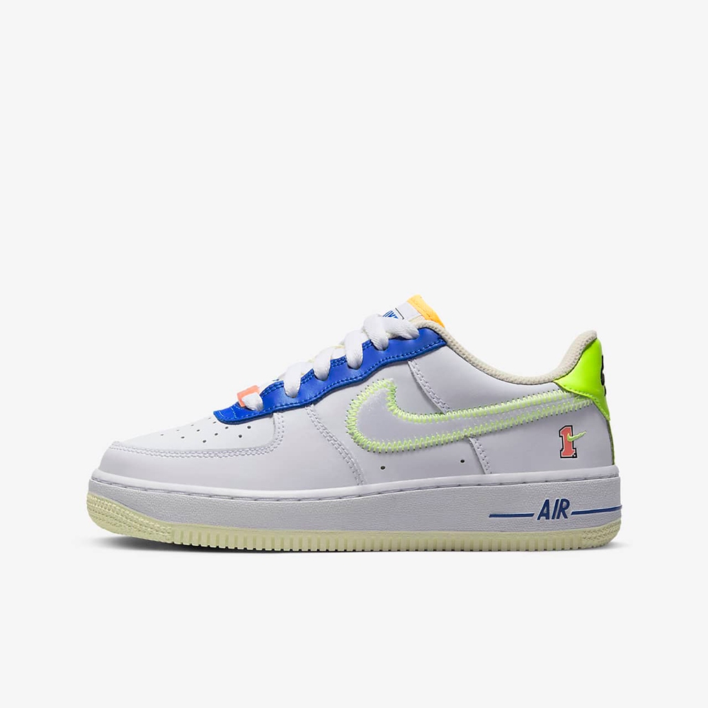 NIKE AIR FORCE 1 ´07 22.5cm 新品-