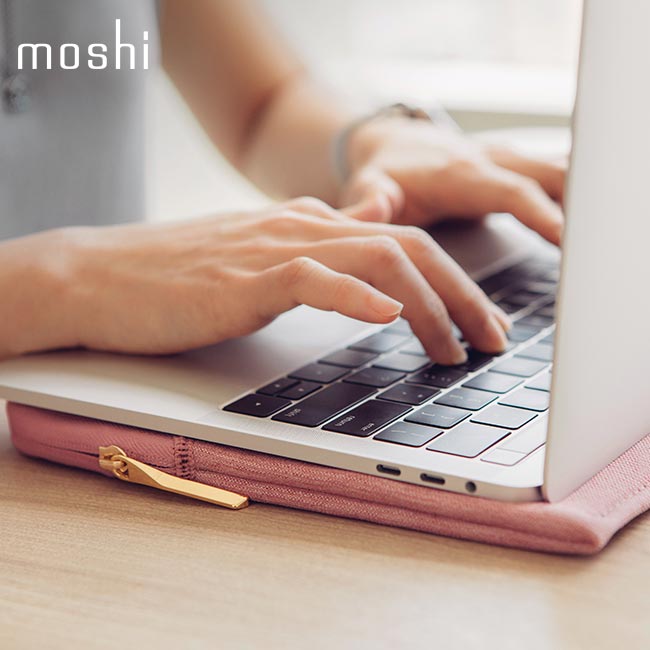 Moshi Pluma for MacBook Pro/Air 13 輕薄防震筆電內袋