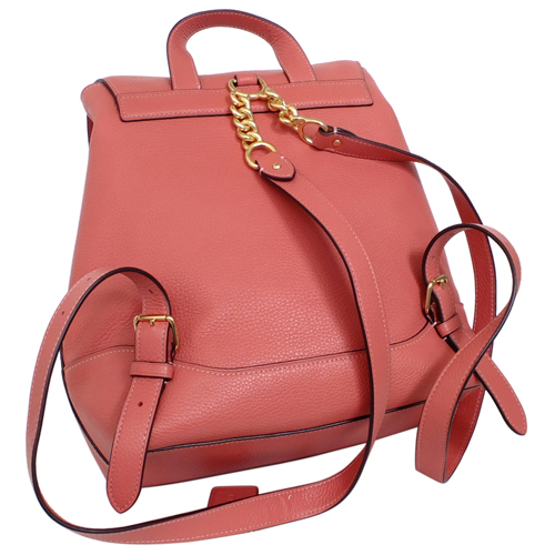 COACH珊瑚紅荔枝紋全皮翻蓋流蘇束口中款後背包