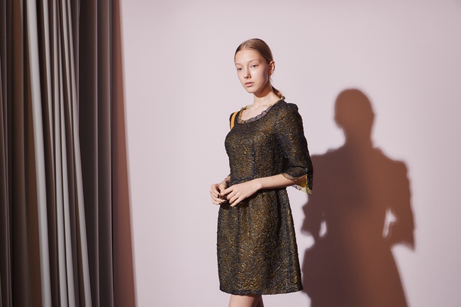 Haute Couture 高定系 精緻3D金屬感提花拼接造型禮服洋裝-橄欖綠