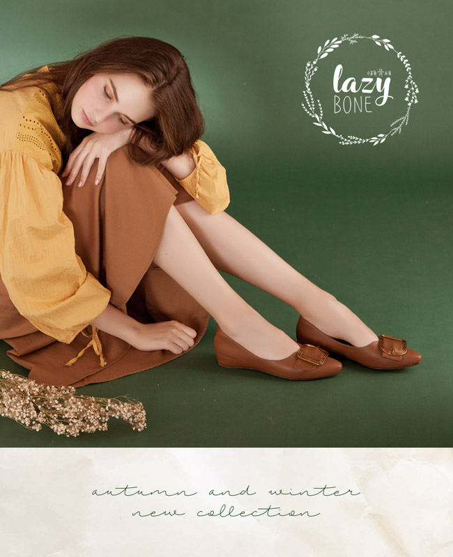 Fair Lady Soft懶骨頭 鏤空金屬框飾尖頭平底鞋 棕
