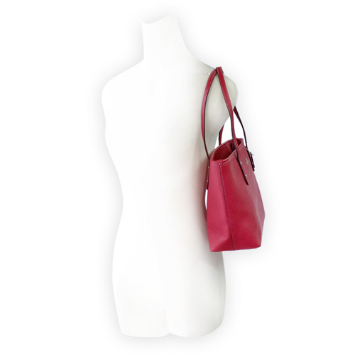 COACH莓紅色防刮皮革銀字飾牌手提/肩背小方包