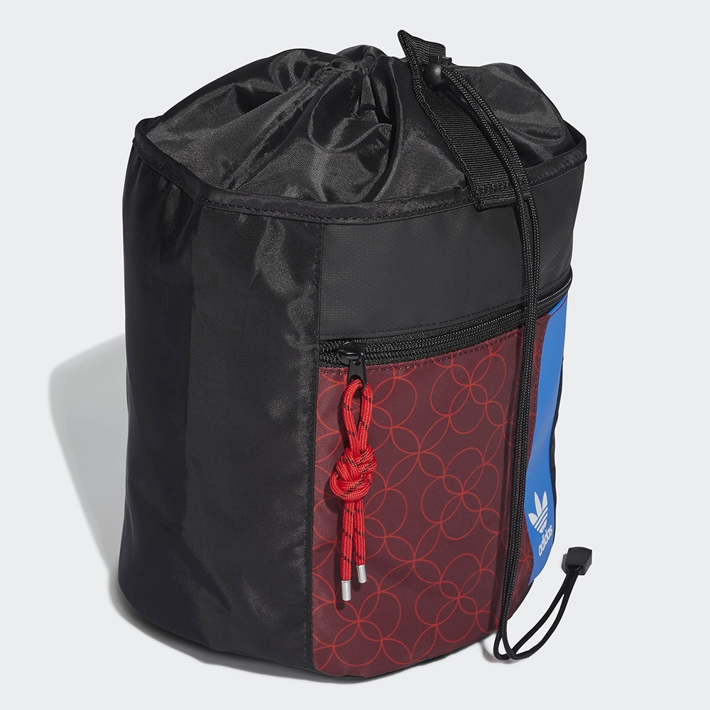 adidas 側背包肩背包後背包水桶包三葉草BUCKET BAG 黑紅HI1025 | 運動 