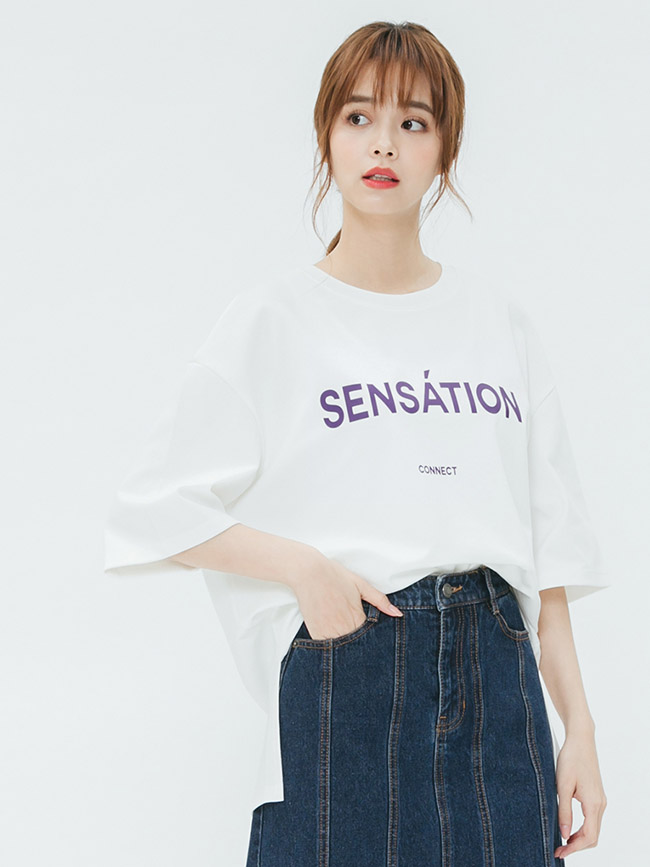 H:CONNECT 韓國品牌 女裝-側開岔標語圓領T-shirt-白