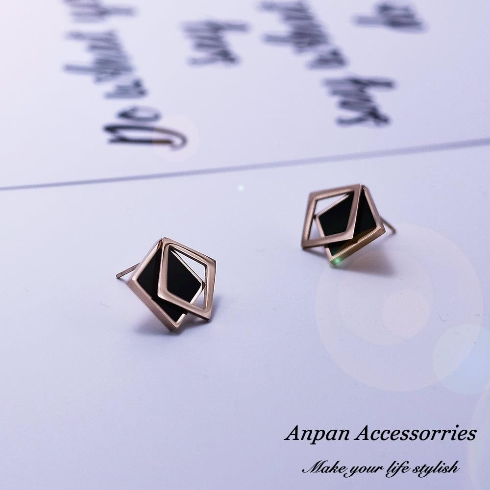 【Anpan 愛扮】韓東大門個性鈦鋼幾何方形耳釘式耳環