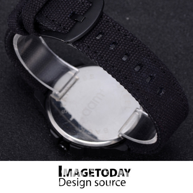 Watch-123 仿三眼儀表設計帥氣軍風手錶 (2色任選)