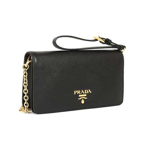 PRADA SAFFIANO 防刮皮革金字LOGO 翻蓋迷你手拿斜背包(黑)